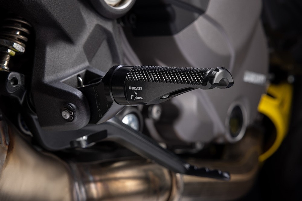 Ducati Monster Senna: tutte le immagini